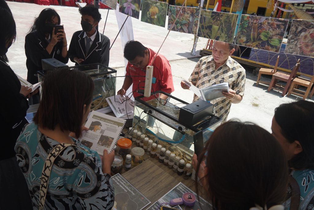 Saat Pelajar Belajar Keunikan Biota Akuatik Endemik Danau Poso