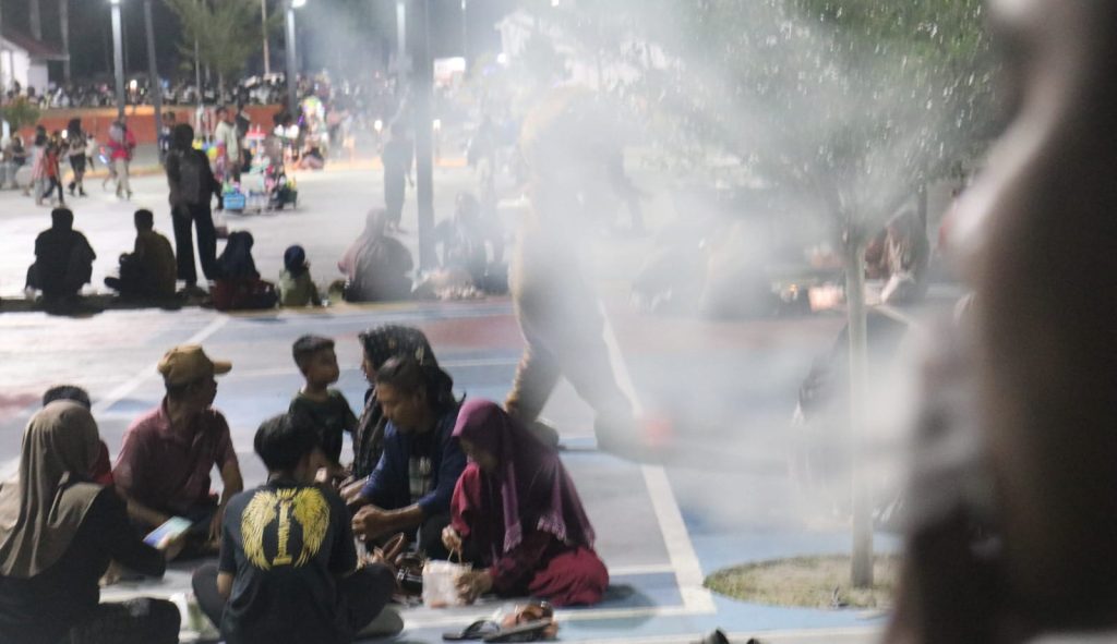 Saat Asap Rokok Masih Menguasai Vatulemo, Taman untuk Siapa?