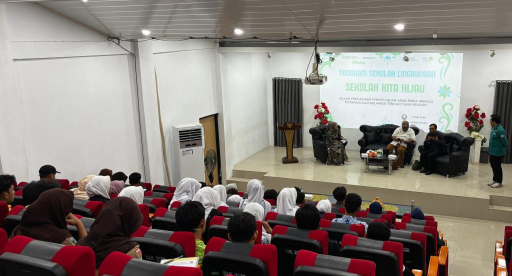 Sekolah Lingkungan, Ikhtiar mendorong Literasi Iklim, Lingkungan, dan Aksi Nyata Siswa SMA di Palu