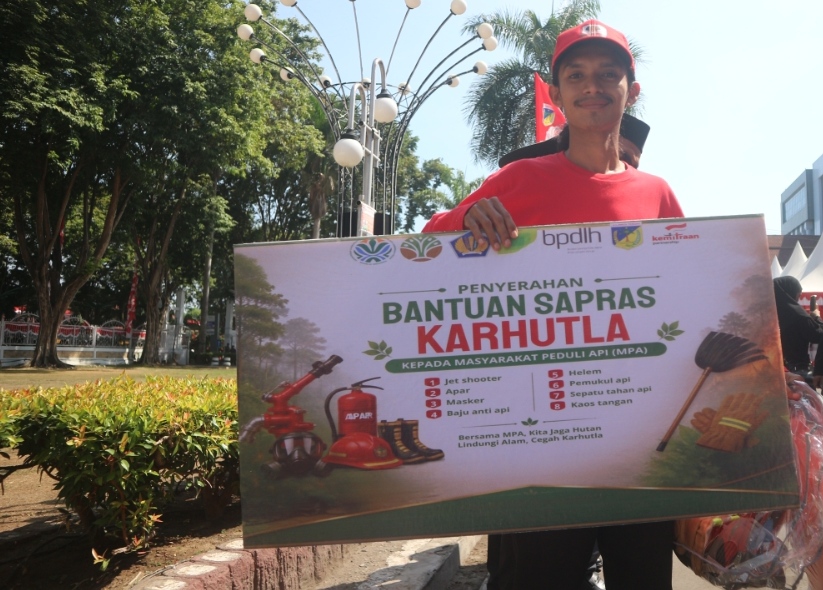 Kisah Idul dan Warga Lumbudolo Menjaga Hutan Desa dari Karhutla